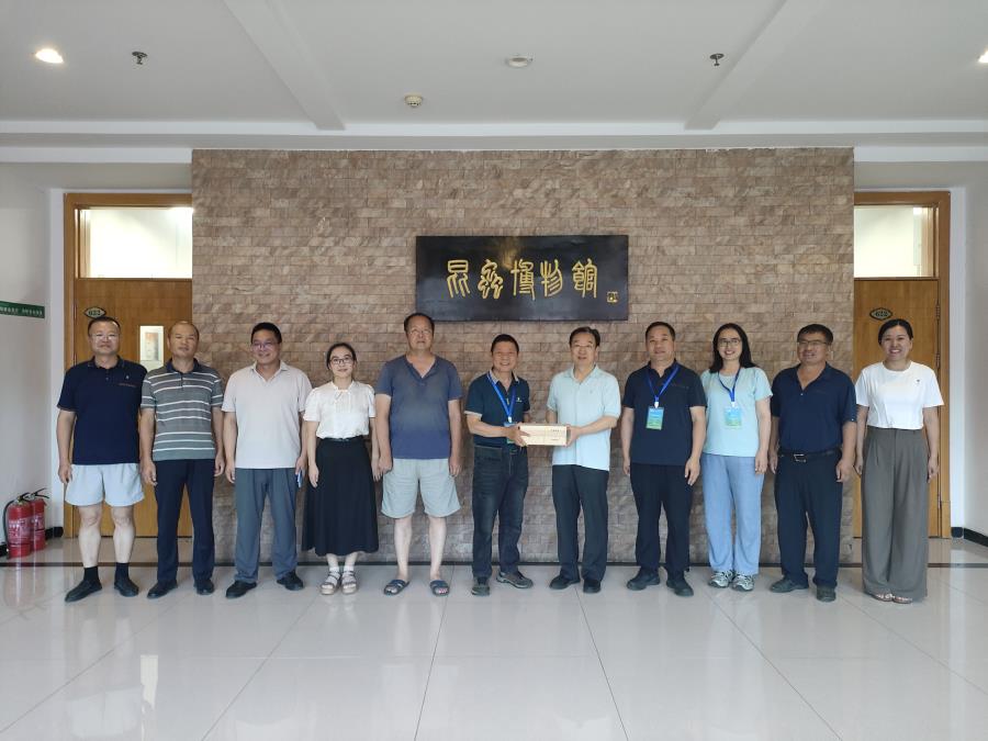 捐贈(zèng)圖片 (2)-900.jpg